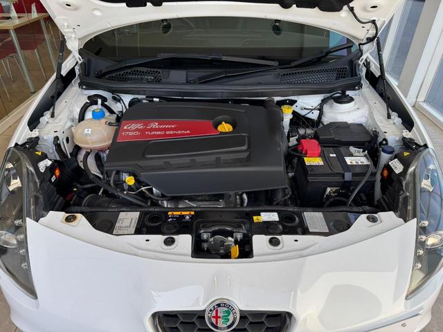 ジュリエッタ ヴェローチェ　１７５０　ＴＢＩ　本革シート　純正ナビ　バックカメラ　フルセグ　ドラレコ　シートヒーター　クリアランスソナー　キセノンヘッドライト　純正１８インチアルミ　クルーズコントロール（26枚目）