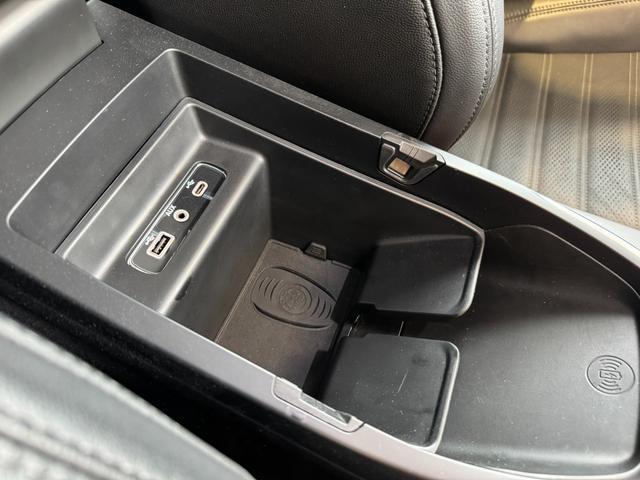 ジュリア ヴェローチェ　本革シート　純正ナビ　バックカメラ　Ｃａｒｐｌａｙ　前後ドラレコ　合ーとヒーター　クリアランスソナー　純正１９インチアルミ　アダプティブクルーズコントロール　レーンキープアシスト　衝突軽減ブレーキ（22枚目）