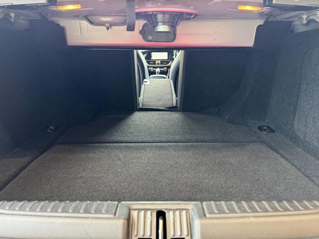 ジュリア ヴェローチェ　本革シート　純正ナビ　バックカメラ　Ｃａｒｐｌａｙ　前後ドラレコ　合ーとヒーター　クリアランスソナー　純正１９インチアルミ　アダプティブクルーズコントロール　レーンキープアシスト　衝突軽減ブレーキ（46枚目）