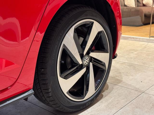 ポロGTI ベースグレード アダプティブクルーズコントロール 衝突軽減ブレーキ 純正ナビ バックカメラ 前後ドラレコ ETC Carplay Bluetooth 前後センサー 純正17インチアルミ(27枚目)