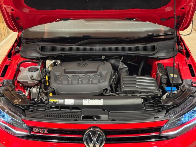ポロGTI ベースグレード アダプティブクルーズコントロール 衝突軽減ブレーキ 純正ナビ バックカメラ 前後ドラレコ ETC Carplay Bluetooth 前後センサー 純正17インチアルミ(28枚目)
