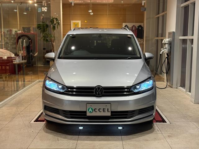 ゴルフトゥーラン TDI コンフォートライン(3枚目)