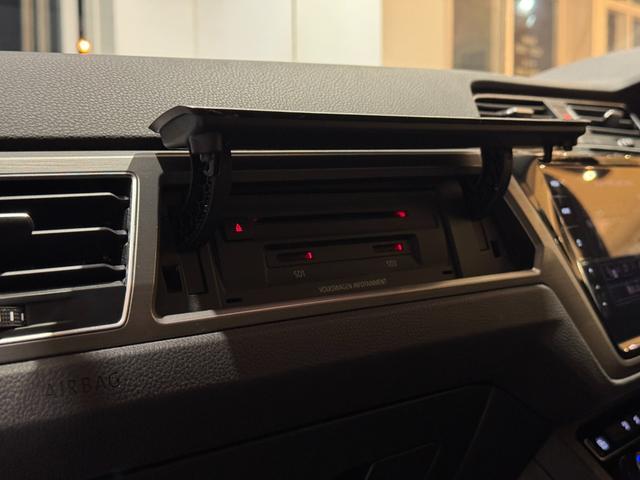 ゴルフトゥーラン TDI コンフォートライン(15枚目)