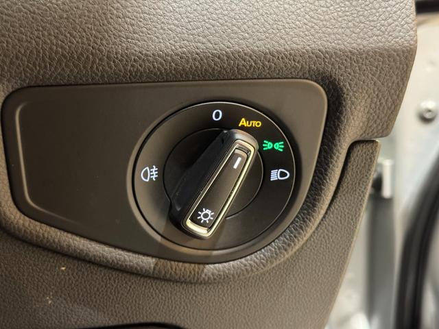 ゴルフトゥーラン TDI コンフォートライン(35枚目)