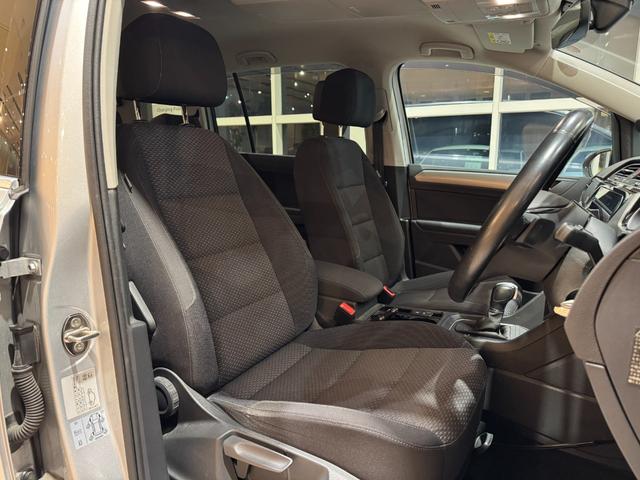 ゴルフトゥーラン TDI コンフォートライン(36枚目)