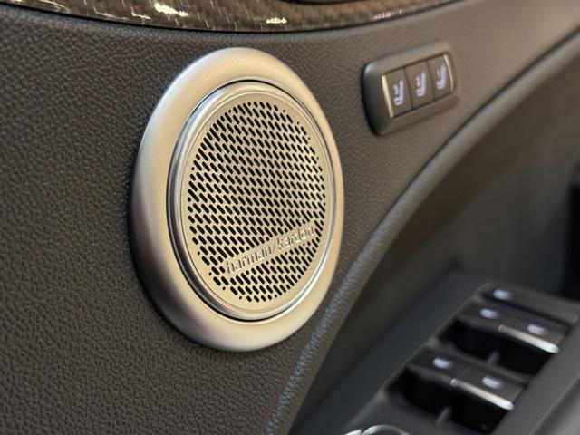 ステルヴィオ クアドリフォリオ アダプティブクルーズコントロール レーンキープアシスト 衝突軽軽減ブレーキ Carplay バックカメラ 前後ドラレコ ETC HID 純正20インチアルミ ワンオーナー(14枚目)