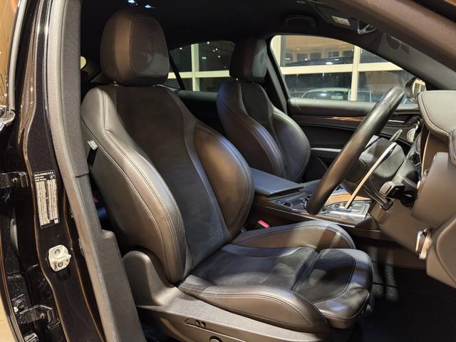 ステルヴィオ クアドリフォリオ アダプティブクルーズコントロール レーンキープアシスト 衝突軽軽減ブレーキ Carplay バックカメラ 前後ドラレコ ETC HID 純正20インチアルミ ワンオーナー(38枚目)
