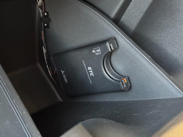 2008 アリュール 弊社下取車 ガラスルーフ Carplay Bカメラ リアパークセンサー シートヒーター クルーズコントロール 純正16インチアルミ(13枚目)