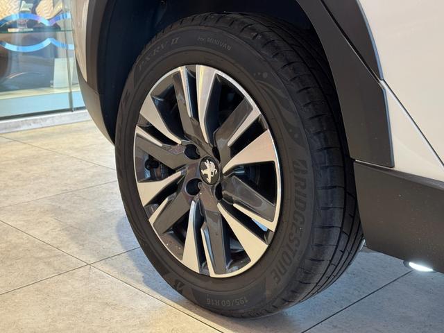 2008 アリュール 弊社下取車 ガラスルーフ Carplay Bカメラ リアパークセンサー シートヒーター クルーズコントロール 純正16インチアルミ(21枚目)