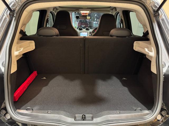 スマートフォーフォー ＢＲＡＢＵＳ　エクスクルーシブ（41枚目）