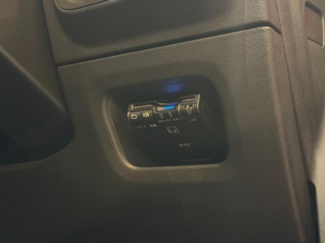 C3 シャイン ガラスルーフ ディスプレイオーディオ ETC バックカメラ リアパークセンサー クルーズコントロール 純正16インチアルミ(11枚目)