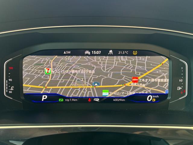 ティグアン Ｒ　ＡＣＣ　本革シート　純正ナビ　全周囲カメラ　ＥＴＣ　Ｃａｒｐｌａｙ　シートヒーター　リアパークセンサー　デジタルメータークラスター　ＬＥＤヘッドライト　純正２１インチナビ（14枚目）