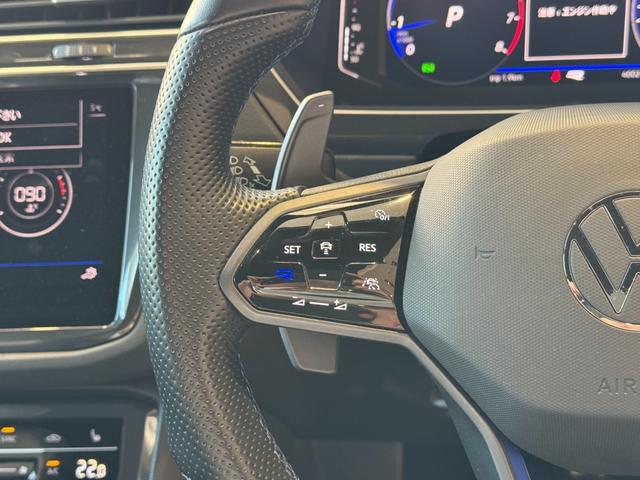 ティグアン Ｒ　ＡＣＣ　本革シート　純正ナビ　全周囲カメラ　ＥＴＣ　Ｃａｒｐｌａｙ　シートヒーター　リアパークセンサー　デジタルメータークラスター　ＬＥＤヘッドライト　純正２１インチナビ（28枚目）