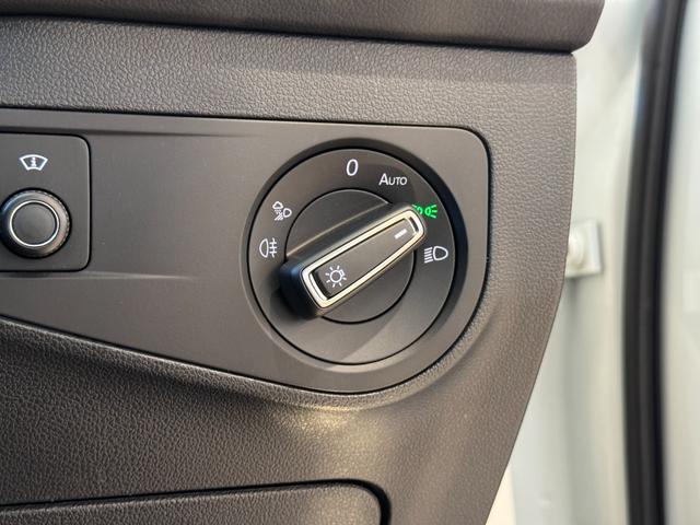 ティグアン Ｒ　ＡＣＣ　本革シート　純正ナビ　全周囲カメラ　ＥＴＣ　Ｃａｒｐｌａｙ　シートヒーター　リアパークセンサー　デジタルメータークラスター　ＬＥＤヘッドライト　純正２１インチナビ（31枚目）