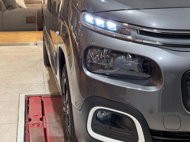 ベルランゴ シャイン ブルーHDi ACC ガラスルーフ サイド・バックカメラ Carplay 前後ドラレコ Bluetooth ETC 純正16インチアルミ(4枚目)