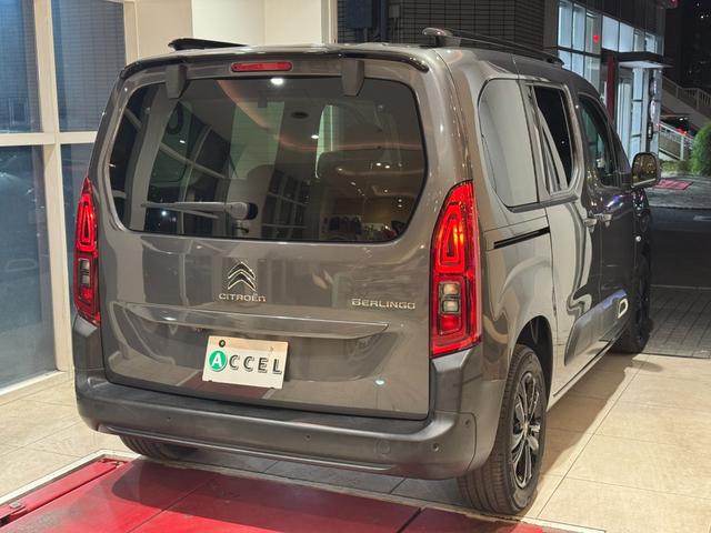 ベルランゴ シャイン ブルーHDi ACC ガラスルーフ サイド・バックカメラ Carplay 前後ドラレコ Bluetooth ETC 純正16インチアルミ(5枚目)