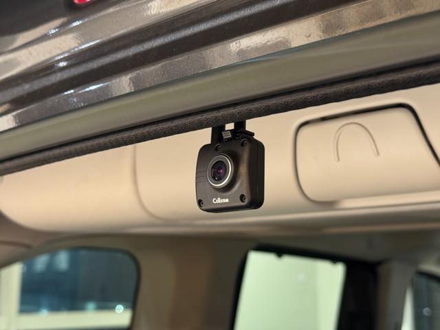 ベルランゴ シャイン ブルーHDi ACC ガラスルーフ サイド・バックカメラ Carplay 前後ドラレコ Bluetooth ETC 純正16インチアルミ(14枚目)