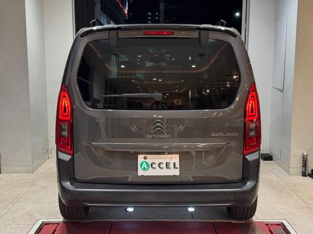 ベルランゴ シャイン ブルーHDi ACC ガラスルーフ サイド・バックカメラ Carplay 前後ドラレコ Bluetooth ETC 純正16インチアルミ(19枚目)