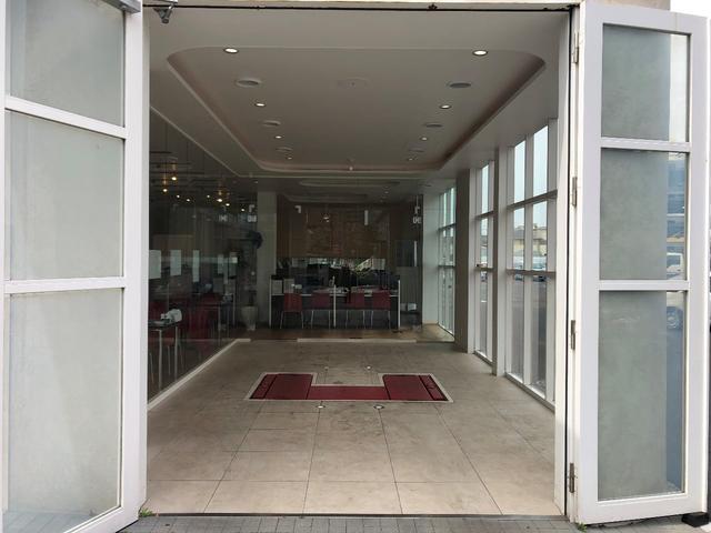 ベルランゴ シャイン ブルーHDi ACC ガラスルーフ サイド・バックカメラ Carplay 前後ドラレコ Bluetooth ETC 純正16インチアルミ(51枚目)