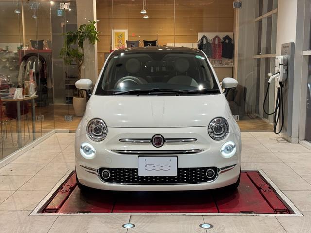 500 ツインエア ラウンジ ガラスルーフ Carplay Bluetooth リアパークセンサー キセノンヘッドライト 純正15インチアルミ(3枚目)