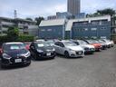 常時100台近くのお車が展示してあります!お気軽にご来店下さいませ!