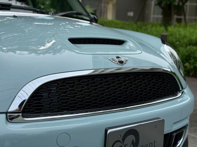 ＭＩＮＩ クーパーＳ　クラブマン　禁煙車／社外ナビ（・バックモニター・Ｂｌｕｅｔｏｏｔｈ・ＴＶ）／障害物センサー／ブラックキセノンヘッドライト／１６インチブラックアルミホイール／ドライブレコーダー／ＥＴＣ／・取説・記録簿・スペアキー有（24枚目）