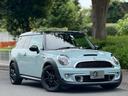ＭＩＮＩ クーパーＳ　クラブマン　禁煙車／社外ナビ（・バックモニター・Ｂｌｕｅｔｏｏｔｈ・ＴＶ）／障害物センサー／ブラックキセノンヘッドライト／１６インチブラックアルミホイール／ドライブレコーダー／ＥＴＣ／・取説・記録簿・スペアキー有（3枚目）