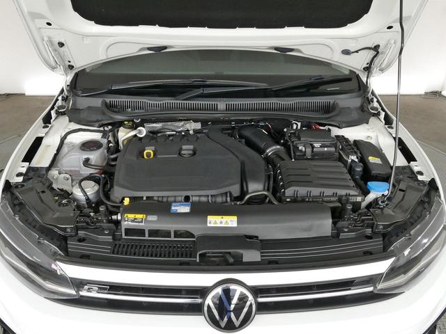 ポロ ＴＳＩ　Ｒライン　１５００ｃｃＴＳＩエンジン　セーフティ　テクノロジーＰＫＧ　純正ナビ　バックカメラ　障害物センサー　デジタルメーター　ドライブレコーダー　ＬＥＤヘッドライト　ＡＣＣ　後方死角検知機能　駐車支援システム（42枚目）