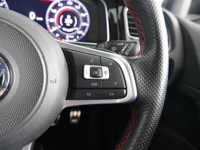 ゴルフＧＴＩ ＴＣＲ　全国限定６００台ＧＴＩ　ＴＣＲ　専用１９インチＡＷ　純正ナビＴＶ　バックカメラ　障害物センサー　ＬＥＤヘッドライト　ＡＣＣ　後方死角検知機能　禁煙使用　認定中古車保証１年付（16枚目）