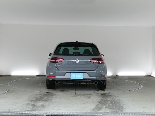 ゴルフＧＴＩ ＴＣＲ　全国限定６００台ＧＴＩ　ＴＣＲ　専用１９インチＡＷ　純正ナビＴＶ　バックカメラ　障害物センサー　ＬＥＤヘッドライト　ＡＣＣ　後方死角検知機能　禁煙使用　認定中古車保証１年付（49枚目）