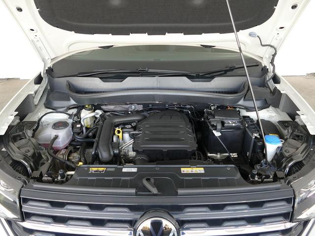 Ｔ－クロス カッパースタイル　当社デモカー使用車両　特別仕様車カッパー　純正ナビ　バックカメラ　障害物センサー　デジタルメーター　専用１７インチＡＷ　ＡＣＣ　ＬＥＤヘッドライト　後方死角検知機能　駐車支援システム　禁煙ワンオーナー（42枚目）