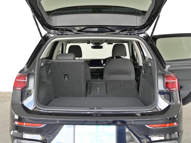 ゴルフ ｅＴＳＩアクティブ　テクノロジーＰＫＧ　純正ナビ　バックカメラ　障害物センサー　デジタルメーター　ｃａｒｐｌａｙ対応　ＩＱ．ＬＥＤヘッドライト　ＡＣＣ　マイルドハイブリッド　禁煙使用　ワンオーナー　認定中古車保証１年付（30枚目）