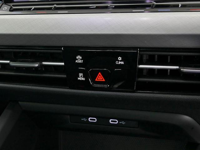 ゴルフ ｅＴＳＩアクティブ　テクノロジーＰＫＧ　純正ナビ　バックカメラ　障害物センサー　デジタルメーター　ｃａｒｐｌａｙ対応　ＩＱ．ＬＥＤヘッドライト　ＡＣＣ　マイルドハイブリッド　禁煙使用　ワンオーナー　認定中古車保証１年付（35枚目）