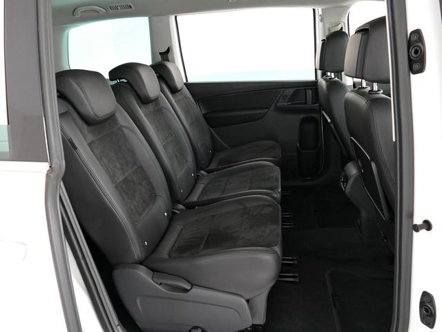 シャラン ＴＳＩ　ハイライン　純正ＳＤナビ　バックカメラ　ＡＣＣ　ドライブレコーダー　後方死角検知機能　スマートキー　両側電動スライドドア　電動リヤゲート　禁煙使用　ワンオーナー　認定中古車保証１年付（10枚目）