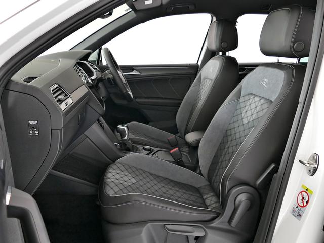 ティグアン TSI 4モーション Rライン フルタイム4WD、純正ナビ、アダプティブクルーズコントロール、レーンキープアシスト、ブラインドスポット、液晶メータークラスター、アラウンドビューモニター、前後パーキングセンサー(27枚目)