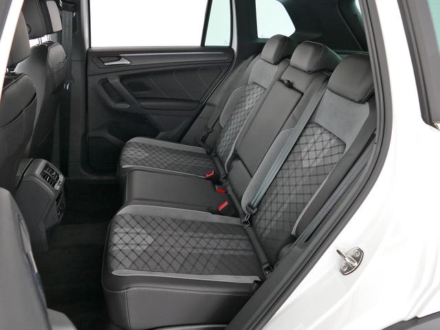 ティグアン TSI 4モーション Rライン フルタイム4WD、純正ナビ、アダプティブクルーズコントロール、レーンキープアシスト、ブラインドスポット、液晶メータークラスター、アラウンドビューモニター、前後パーキングセンサー(28枚目)