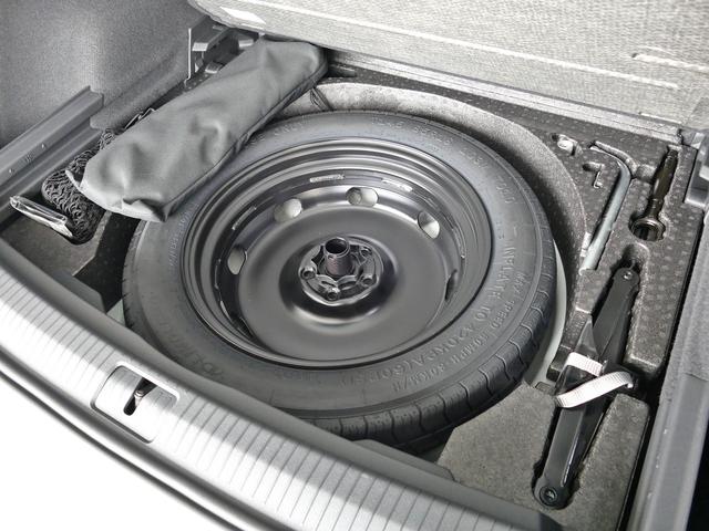 ティグアン TSI 4モーション Rライン フルタイム4WD、純正ナビ、アダプティブクルーズコントロール、レーンキープアシスト、ブラインドスポット、液晶メータークラスター、アラウンドビューモニター、前後パーキングセンサー(42枚目)