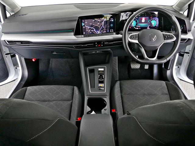 ゴルフ TDIアクティブアドバンス プラチナムエディション 当社デモカー使用車両 純正ナビ バックカメラ 障害物センサー デジタルメーター IQ.LEDヘッドライト ACC トラベルアシスト クリーンディーゼル 禁煙使用 ワンオーナー 新車保証継承(8枚目)