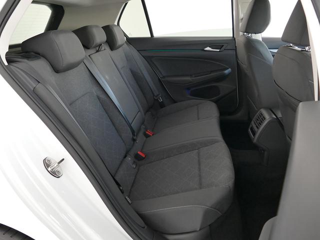 ゴルフ TDIアクティブアドバンス プラチナムエディション 当社デモカー使用車両 純正ナビ バックカメラ 障害物センサー デジタルメーター IQ.LEDヘッドライト ACC トラベルアシスト クリーンディーゼル 禁煙使用 ワンオーナー 新車保証継承(11枚目)