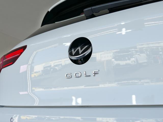 ゴルフ TDIアクティブアドバンス プラチナムエディション 当社デモカー使用車両 純正ナビ バックカメラ 障害物センサー デジタルメーター IQ.LEDヘッドライト ACC トラベルアシスト クリーンディーゼル 禁煙使用 ワンオーナー 新車保証継承(19枚目)