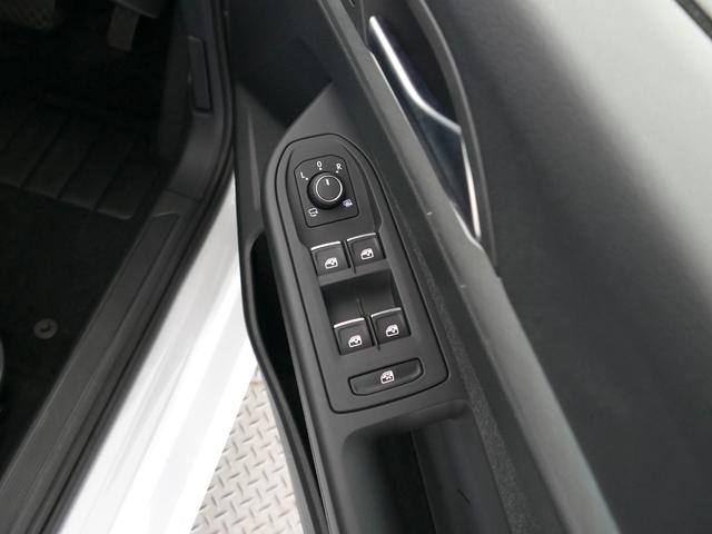 ゴルフ TDIアクティブアドバンス プラチナムエディション 当社デモカー使用車両 純正ナビ バックカメラ 障害物センサー デジタルメーター IQ.LEDヘッドライト ACC トラベルアシスト クリーンディーゼル 禁煙使用 ワンオーナー 新車保証継承(38枚目)