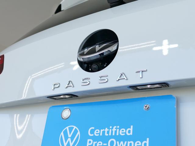 パサートヴァリアント TDIエレガンスアドバンス レザーシート、パノラマスライディングルーフ、アダプティブクルーズコントロール、ブラインドスポット、レーンキープアシスト、運転席・助手席パワーシート、アラウンドビューモニター、液晶メータークラスター(20枚目)