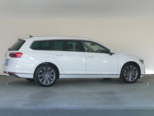 パサートヴァリアント TDIエレガンスアドバンス レザーシート、パノラマスライディングルーフ、アダプティブクルーズコントロール、ブラインドスポット、レーンキープアシスト、運転席・助手席パワーシート、アラウンドビューモニター、液晶メータークラスター(56枚目)