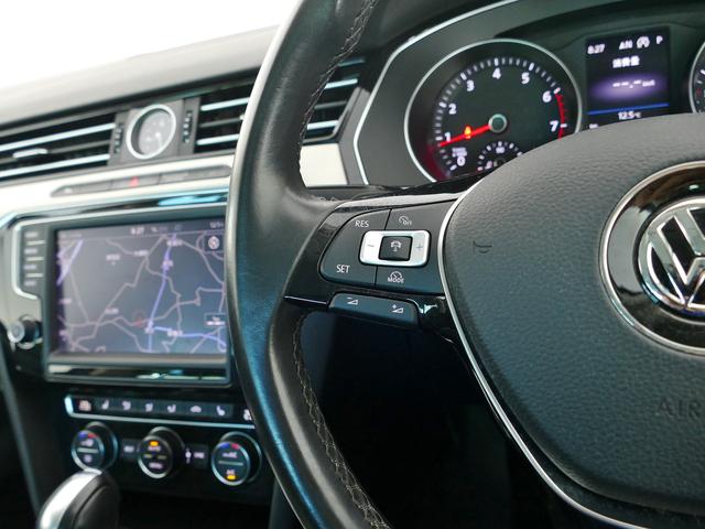 パサート TSIエレガンスライン 純正ナビ、アダプティブクルーズコントロール、レーンキープアシスト、リヤバックカメラ、ブラインドスポット、運転席・助手席シートヒーター 禁煙使用 ワンオーナー 認定中古車保証1年付(14枚目)