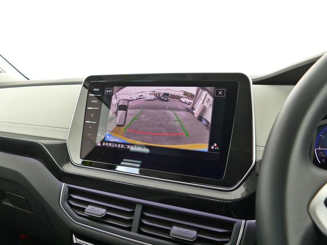 Ｔ－クロス ＴＳＩ　スタイル　当社試乗車　マイナー後モデル　新色グレープイエロー　セーフティー　デザインＰＫＧ　プレミアムサウンド　ＩＱ．ＬＥＤヘッドライト　ＡＣＣ　トラベルアシスト　後方死角検知機能　駐車支援システム　禁煙使用（4枚目）