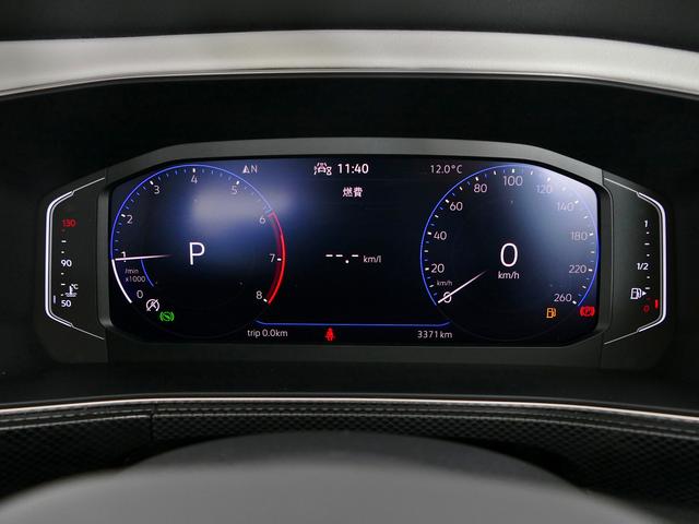 Ｔ－クロス ＴＳＩ　スタイル　当社試乗車　マイナー後モデル　新色グレープイエロー　セーフティー　デザインＰＫＧ　プレミアムサウンド　ＩＱ．ＬＥＤヘッドライト　ＡＣＣ　トラベルアシスト　後方死角検知機能　駐車支援システム　禁煙使用（32枚目）