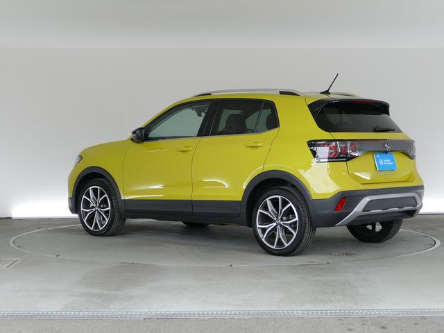 Ｔ－クロス ＴＳＩ　スタイル　当社試乗車　マイナー後モデル　新色グレープイエロー　セーフティー　デザインＰＫＧ　プレミアムサウンド　ＩＱ．ＬＥＤヘッドライト　ＡＣＣ　トラベルアシスト　後方死角検知機能　駐車支援システム　禁煙使用（48枚目）