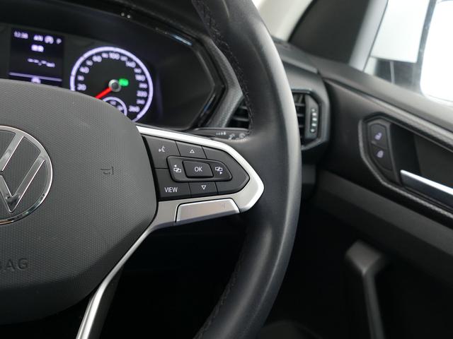 Ｔ－クロス ＴＳＩ　アクティブ　純正ナビ、アダプティブクルーズコントロール、ブラインドスポット、レーンキープアシスト、前後パーキングセンサー（12枚目）