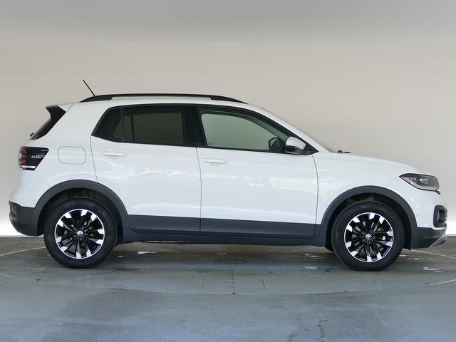 Ｔ－クロス ＴＳＩ　アクティブ　純正ナビ、アダプティブクルーズコントロール、ブラインドスポット、レーンキープアシスト、前後パーキングセンサー（16枚目）