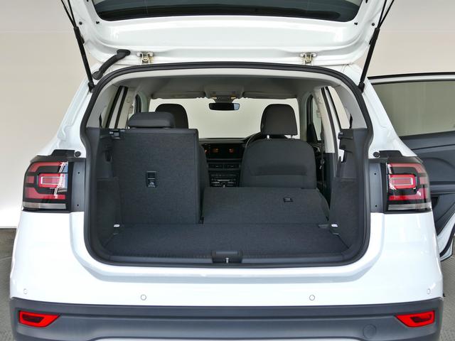 Ｔ－クロス ＴＳＩ　アクティブ　純正ナビ、アダプティブクルーズコントロール、ブラインドスポット、レーンキープアシスト、前後パーキングセンサー（29枚目）